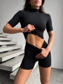 Жіночий закритий топ | VV Brand