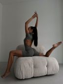 Жіночий комбінезон з коротким рукавом та шортами | VV Brand